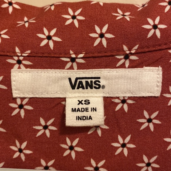 Vans Short Sleeve Flower Pattern Button Down - Picture 3 of 4